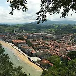 Apartament Especial Ultima Hora - Sarakatua15 - Vistas Espectaculares - Familias Y Parejas - 2 Independientes - Amplio Salon Cocina Comedor - Tarjeta Parking Ota Gratis - Julio Y Agosto Minima 7 Noches De Domingo A Domingo -