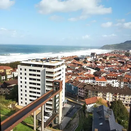 Sarakatua15: Spacious Family With Spectacular Views * Zarautz