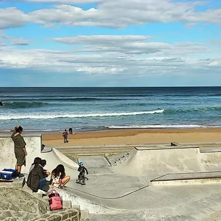 Sarakatua15 Vistas Espectaculares - Familias Y Parejas - 2 Independientes - Amplio Salón Cocina Comedor - Garaje Opcional En Pleno Centro Urbano Apartamento *