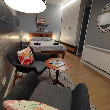 Apartamento Sarakatua15 Vistas Espectaculares - Familias Y Parejas - 2 Independientes - Amplio Salón Cocina Comedor - Garaje Opcional En Pleno Centro Urbano Zarautz